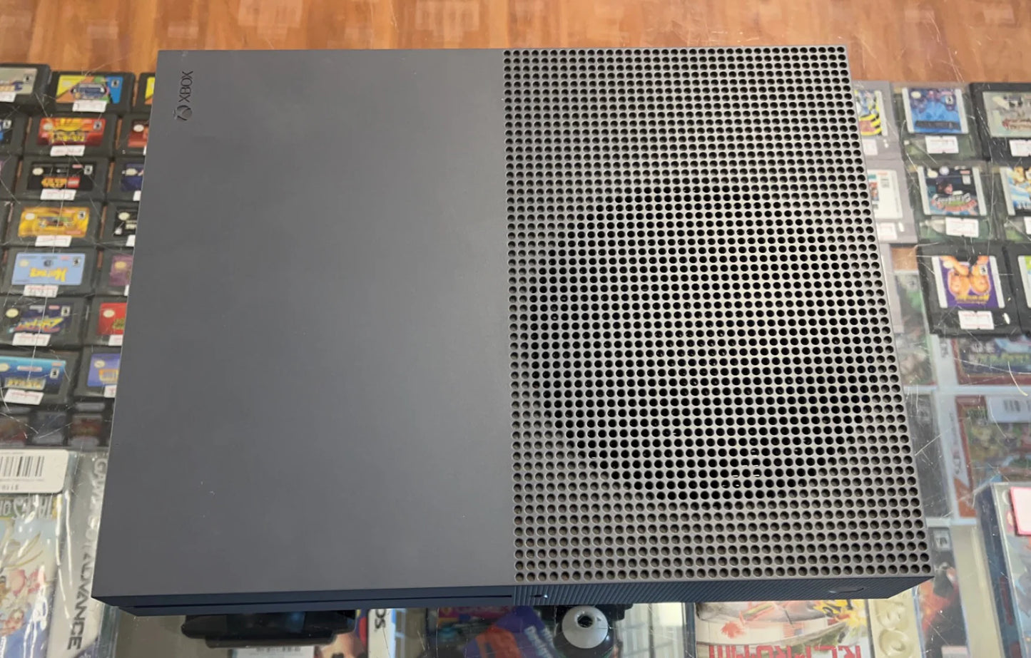 Storm Gray Microsoft Xbox One S 500 GB Console (Model 1681) Xbox One