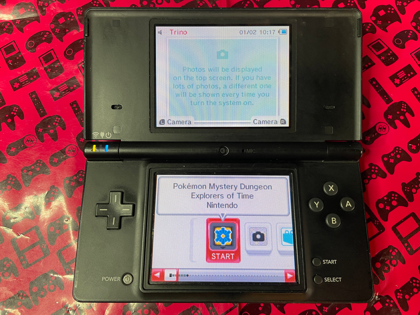 Black Nintendo DSi System TWL-001 Nintendo DS
