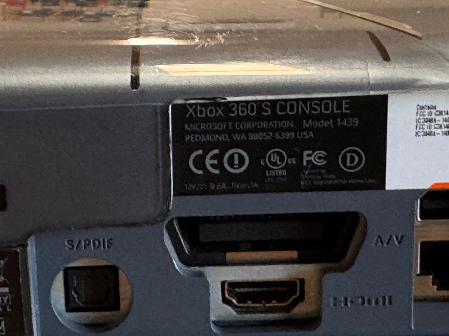 Halo 4 Limited Edition Console (Model 1439) Xbox 360