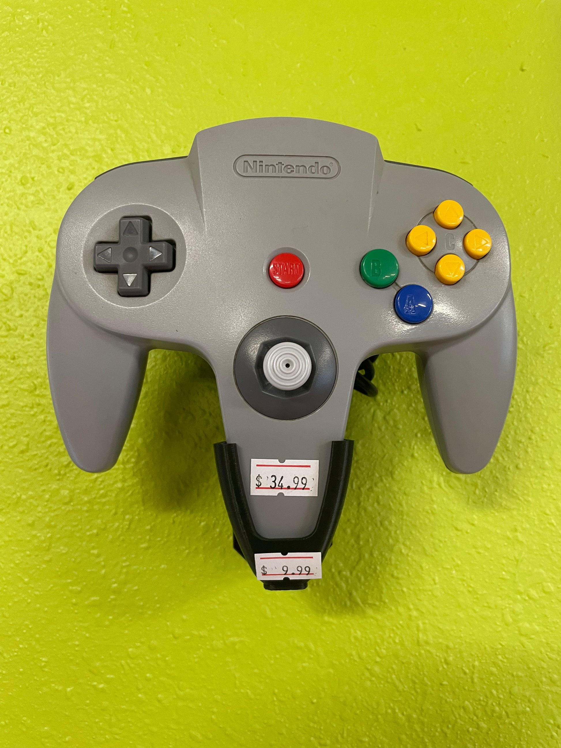 3D Printed Nintendo 64 Wall Mount – Max Level Video Games