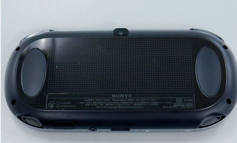 Black Playstation Wi-Fi JP Playstation Vita (PCH-1000)