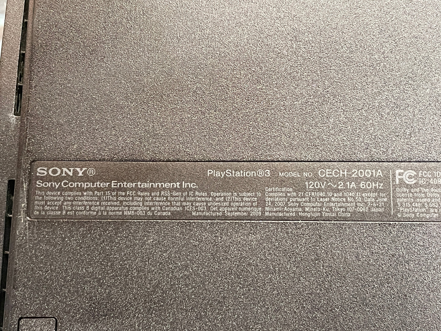 Playstation 3 Slim System 120GB Playstation 3 CECH-2001A